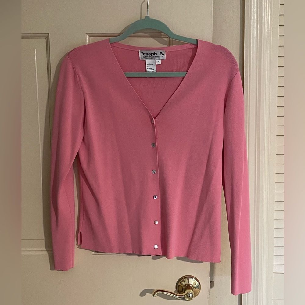 Vintage pink sweater!